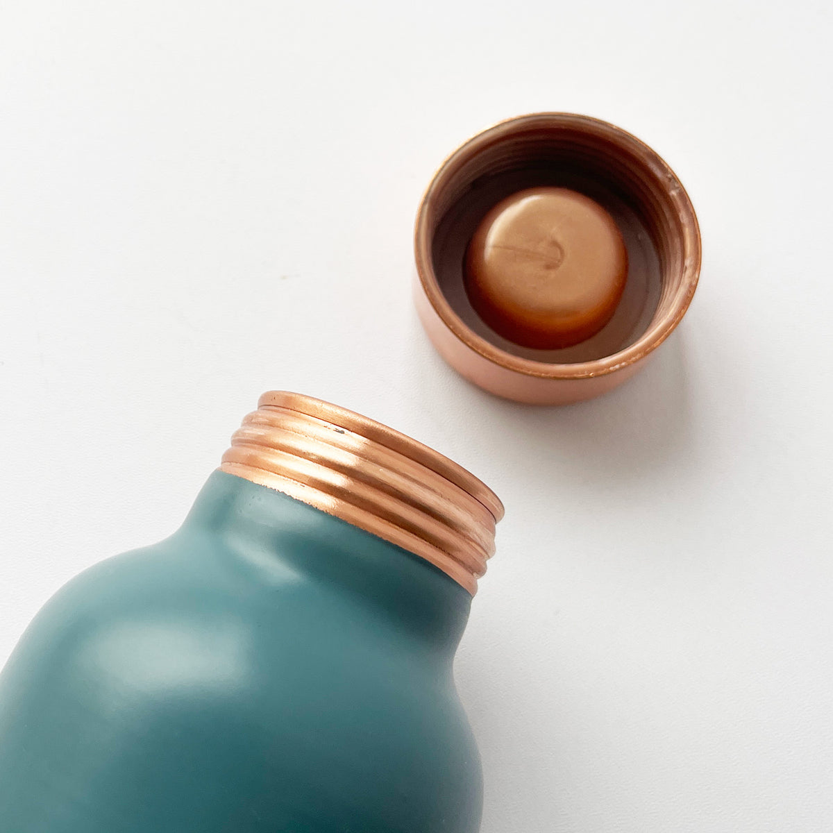 純銅製 緑の水筒 1000ml – いっちゃ